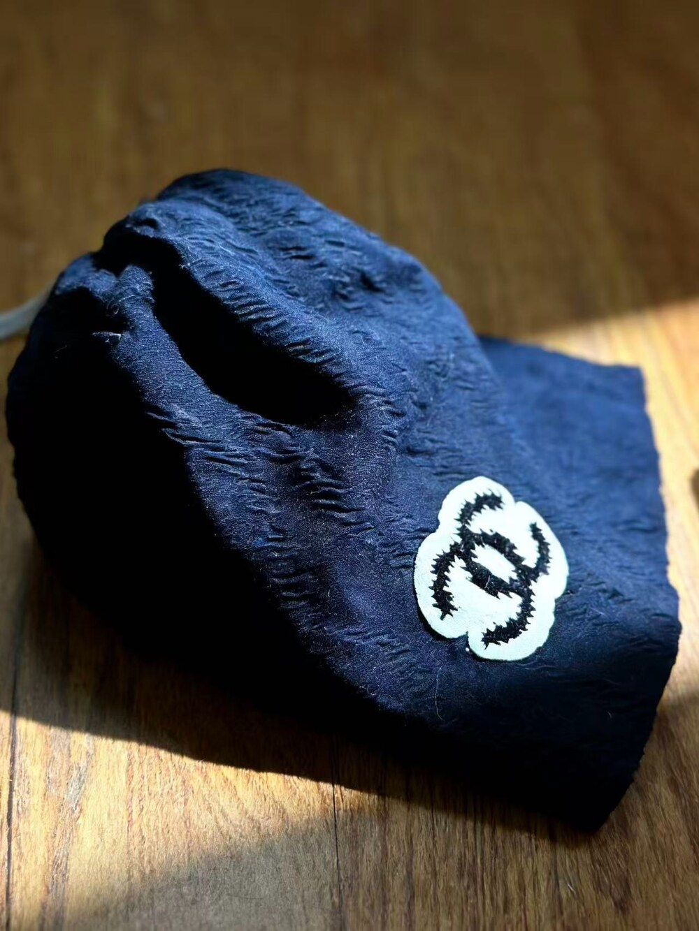 Chanel Textured Knit Beanie with CC Logo - Picture 2 of 4